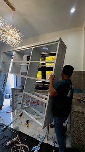 129K views · 763 reactions | Installation of Aluminum Kitchen Cabinets #kitchencabinetdesign #HangingCabinet #Basecabinet #Whiteframe #homeideasforyou #Anayfree | Tomas Glass Aluminum | Facebook