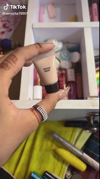 Ultimate Foundation Review: Tester World Insights