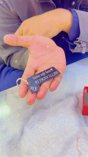 Custom Metal Keychains for Unique Gifts