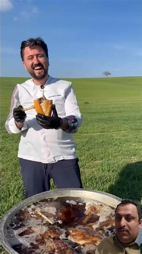 Windows duvar kağıdını bulduk :)