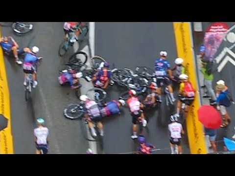 Massive Crash Disrupts Final Sprint Opportunity | Tour de France 2025 Stage 17