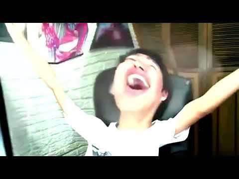 Agradecido con el de arriba (Meme Fernanfloo)
