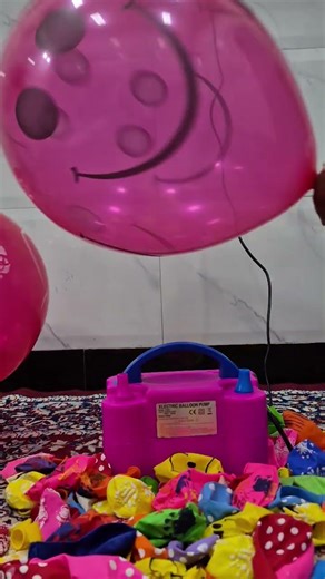 Inflating and deflating video of balloons #asmr #balloon #poppballons #satisfying #trending #shorts