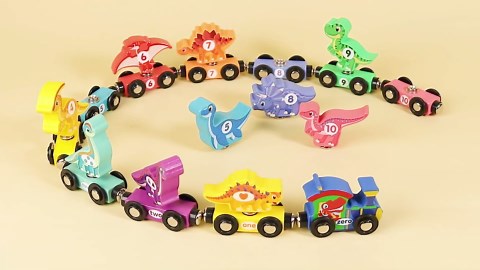 Vanmor Wooden Dinosaur Train Set for Toddlers - Magnetic Dinosaur Toys and Number Train, Perfect for Toddler Activities, Birthdays and Educational Toys Easter Basket Stuffers for Boys Aged 3-5