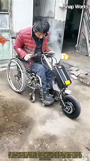 탈부착형 전동 휠 어태치먼트를 활용한 수동 휠체어 전동화 결속 및 주행 기술 #worker #process #assistivetech #mobilityscooter