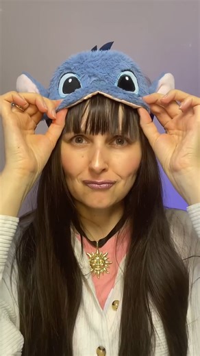 5K views · 90 reactions | blindfold makeup #lipstick #makeup #beauty #makeuptutorial #blindfoldmakeup #makeupchallenge | Mushrooms2.0 | Facebook