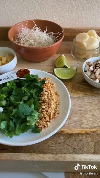 Delicious PF Chang's Lettuce Wraps Recipe at Home