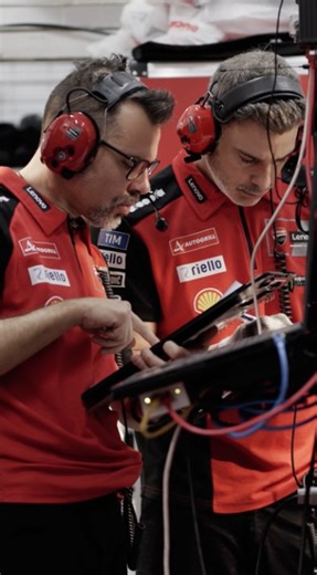 20K views · 90 reactions | From the racetrack to the Ducati Lenovo Remote Garage in Bologna, Ducati Corse engineers stay connected in real time. In MotoGP, speed isn’t just on the track: it’s in the data. #SanMarinoGP | Lenovo | Facebook