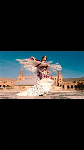 Learn flamenco dance with us at A Compás school in Seville #flamenco #sevilla #danceclasses