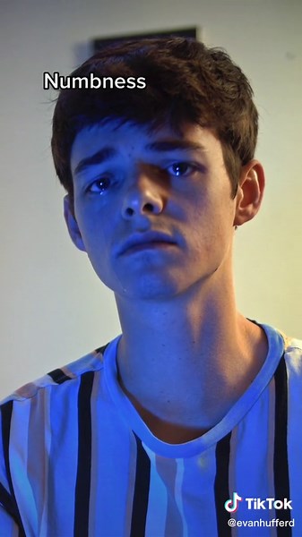 Effective Tips for Expressing Sadness Emotionally