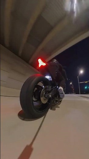 ZX-4R exhaust Vandemon low mount sound #kawasaki #zx4r #zx4rr #kawasakininja 🔥👀 Zx4r zx4rr