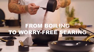 Thyme & Table 32 Piece Non-Stick Cookware & Bakeware Set, Blue