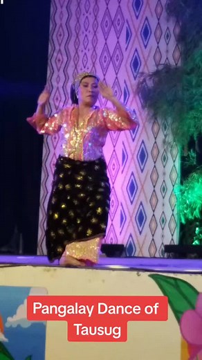 Pangalay Dance: Traditional Tausug Fingernail Dance