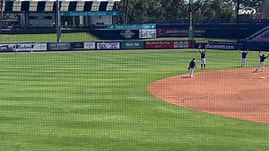 23K views · 658 reactions | The Mets completed defensive drills and pretended like they won Game 7 of the World Series 藍 | SNY | Facebook