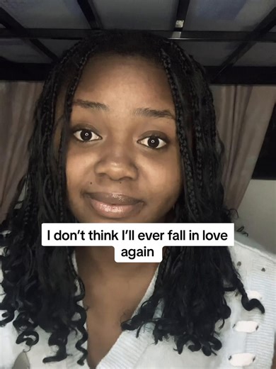 Exploring Love Through Poetry: A Deep Reflection