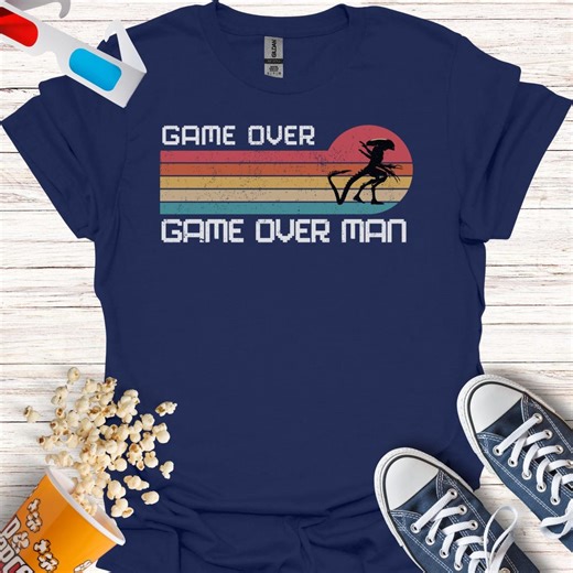 Retro Alien Xenomorph T-shirt: Sci-fi Movie Fan Gift - Etsy