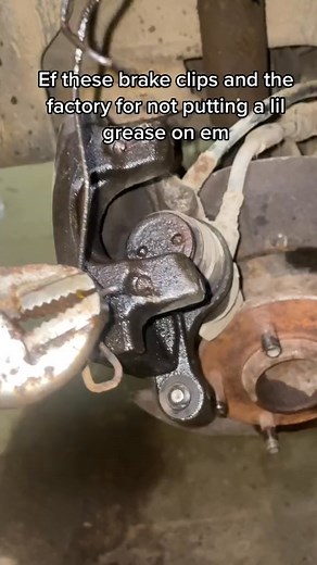Rust belt mechanic problems #mechanic P S Engineers are lame #automotive #autoservices #oilchange #service #carservice #carrepair #reels #reelsfb #brakeRepair #fypシ゚ #fypシ゚viral #mechaniclife #autorepair #carcare | Car garage