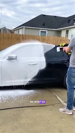 Sauberes Auto ohne Waschanlage. #Autowaschpistole #SauberesAuto#Alltagstipps#EffektiveReinigung#HomeCleaning