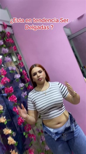 Es jeans Strech y es orma completa … es el Vestido Blanca . Es perfecto para las rellenitas y de estatura standar a altas 😃#vestidos #jeans #gamarra #peru🇵🇪 #parati