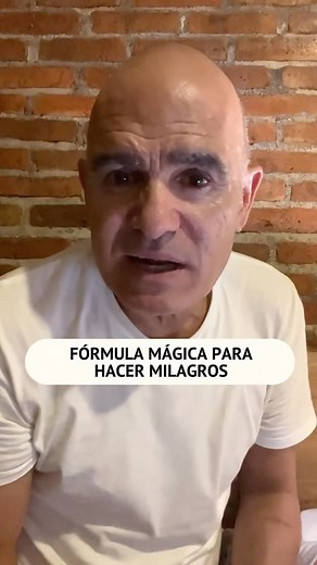 Manuel Sánchez on Instagram: "Fórmula mágica para hacer milagros www.swamimanuel.com #magia #milagro #ritual"