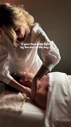 Deep Facial Massage Techniques for Stress Relief