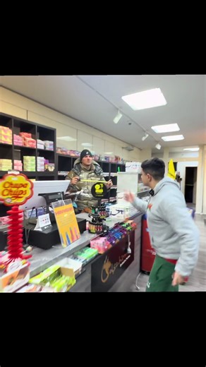 @AgaaMuza mit canelo twitch:agaamuza #agaamuza #canelo #kiosk #deutch #fyp