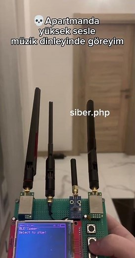 BLE Jammer, Bluetooth ve Wi-Fi