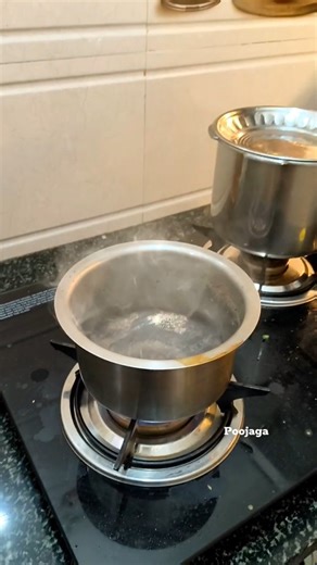 Poojashree | Food - Fashion - Lifestyle on Instagram: "Comment for link #kitchen #kitchencleaning #cleaning #cleaninghacks"