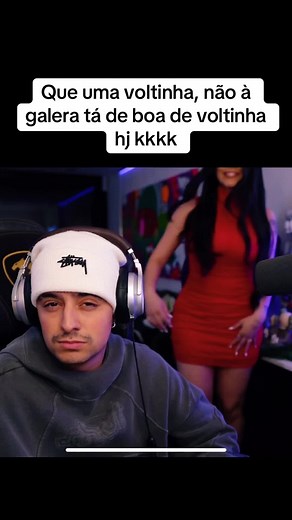 Tainá Costa e Coringa: Ciúmes e Diversão na Sauna