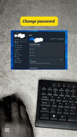 Change password quickly on laptop / #windows11 #laptoptips #techguide