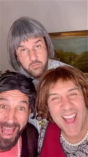 Italians react to the CRAZIEST SPAGHETTI with Lionfield