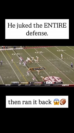 Arkansas vs. Tennessee, 2011: Joe Adams snags the punt, cuts upfield, bounces every single tackler, and cruises into the end zone. One play. Total domination. SEC highlight for the ages. . . . . . #ImHimFootball #JoeAdams #ArkansasRazorbacks #SECShowdown #PuntReturnTD #CollegeFootballLegend #ViralHighlight #GridironMagic #SportsClipOfTheDay #NextLevelPlay | Brian Barlow-Clark