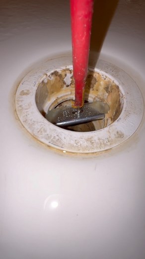 18K views · 54 reactions | Resealing a Leaking Shower Drain #plumbing #plumber #plumbproud #plumblife #bathroom #bathroomgoals #bathroomcleaning #shower #showertime #showerdrain #plumbingrepair #diy #howto #asmr #reels #reelsvideo #reelsviral #serviceplumber | Theconservativeplumber | Facebook