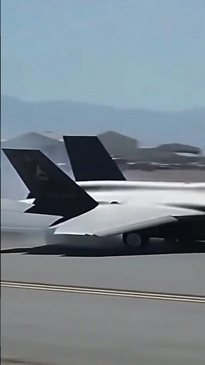 ⚠️ Fighter Jet Crash-Landing Test Gone Wrong!