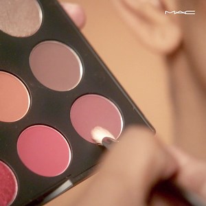 2.7K reactions · 30 shares | A look as memorable as the day itself. Draw inspiration from this tutorial featuring our most iconic M.A.C products - Hyper Real Glow Palette in Get It Glowin', Art Library Palette Flame-boyant and Technakohl Liner in Graphblack Shop and explore our M.A.C Brides of India collection in stores or online at Nykaa, Myntra and Shoppers Stop #MACCosmeticsIndia #TheMACIndianBride #BridesOfIndia #MACBridesOfIndia #BridalMakeup #BridalLooks | M·A·C Cosmetics | Facebook