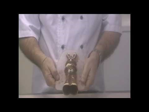 How to make a chocolate Easter bunny