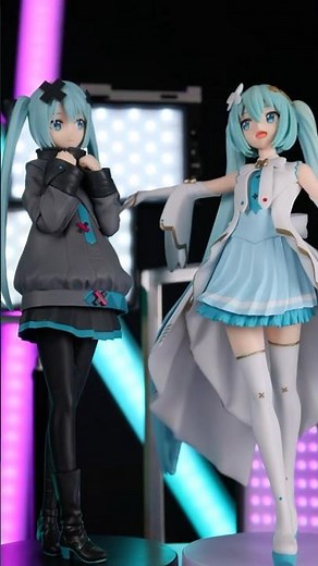 The Miku Who Can’t Sing got her figures 💙✨