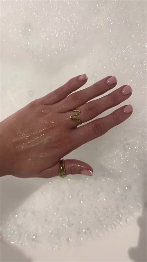 Water tested, shine protected. #Unboxing #nucery_official #ElegantLook #styledbyyou #JewelryWithMeaning