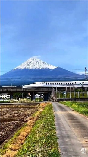 Beautiful places in japan that don't feel real #subscribe #naturelovers #beautifulplaces #japan