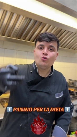 Grazie a questo panino perderai 3kg! 😱 Vi aspettiamo da Carlo’s Burger 📍Frignano (CE) #frignano #videoviral #foodporn #foodlover #neiperte