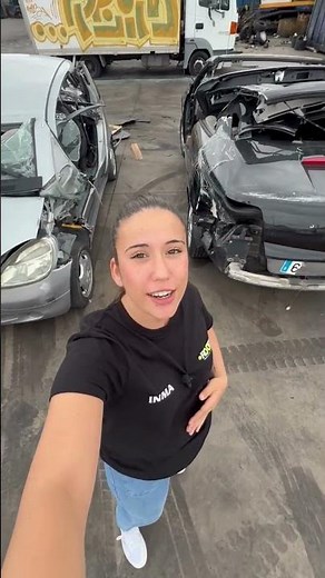 🚗 ¿Qué pasa con los coches siniestrados? Así llegan al desguace y esto es lo que aprovechamos ♻️
