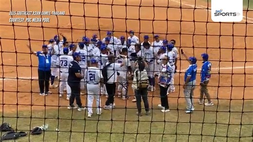 CHAMPIONSHIP MOMENT: Philippines secures the gold medal in men's baseball at the 2025 Southeast Asian Games in Thailand! 🇵🇭🏅 This is the Philippines’ sixth gold in the ongoing biennial meet, and its fourth SEA Games gold in the five editions in which the sport has been contested. READ: https://www.gmanetwork.com/news/sports/othersports/969354/ph-wins-gold-in-2025-sea-games-baseball/story/ 🎥: POC Media Pool | GMA Sports PH