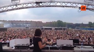 The stunning Nina Kraviz dropping acid sounds at Dutch King's Day🚀👽 | Techno Live Sets