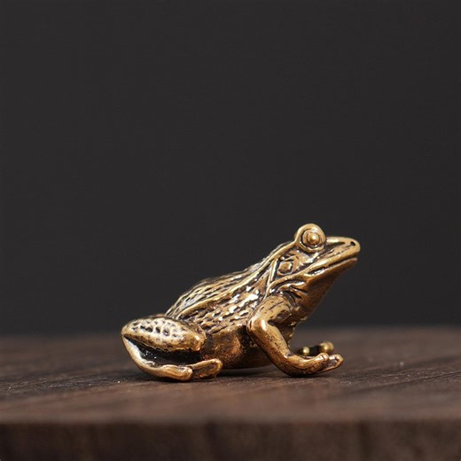 Vintage Brass Frog Figurine, Antique Style Mini Frog Decor - Etsy