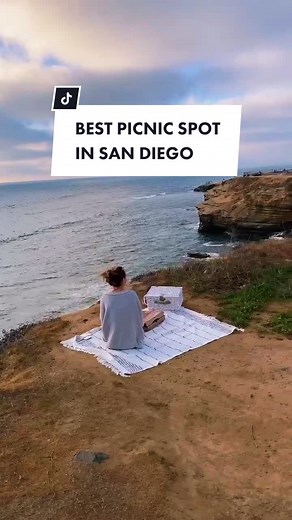 Best Picnic Spots in San Diego: Sunset Cliffs Experience
