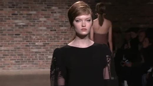 Videofashion News S40:E06 - With a Twist