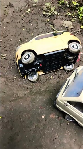 pick up vs car#trucks #pickupoleng #pickup #trending #trucks