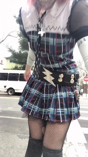 finally living my dream of being a irl monster high doll