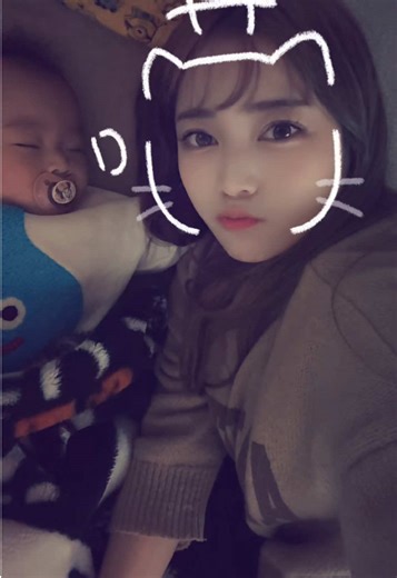 スライムたんと赤ちゃんの寝かしつけ