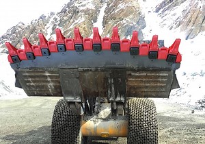 TLC Lips for Wheel Loaders | CR Mining | Berkeley Forge
